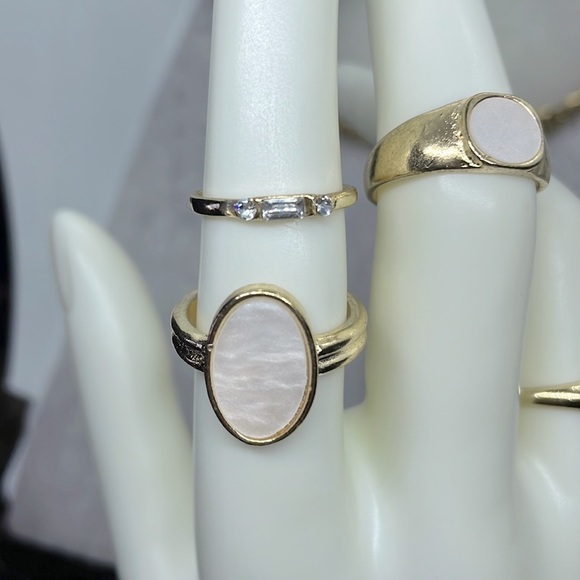 Pearl Stone Geometric Ring Set - Picture 8 of 12